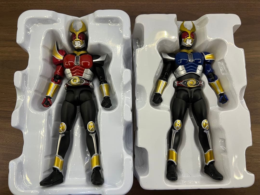 【塗装品】真骨彫製法 仮面ライダーアギト フレイムフォーム&ストームフォーム