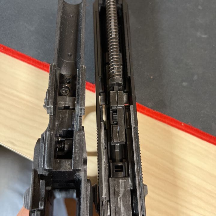 東京マルイ ガスガン U.SM9 マガジンプラス2個付き