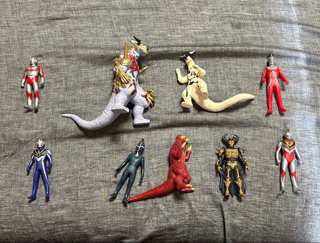 ウルトラマン 怪獣　ソフビ　ミニソフビ　まとめ売り　51体 バラ売り不可