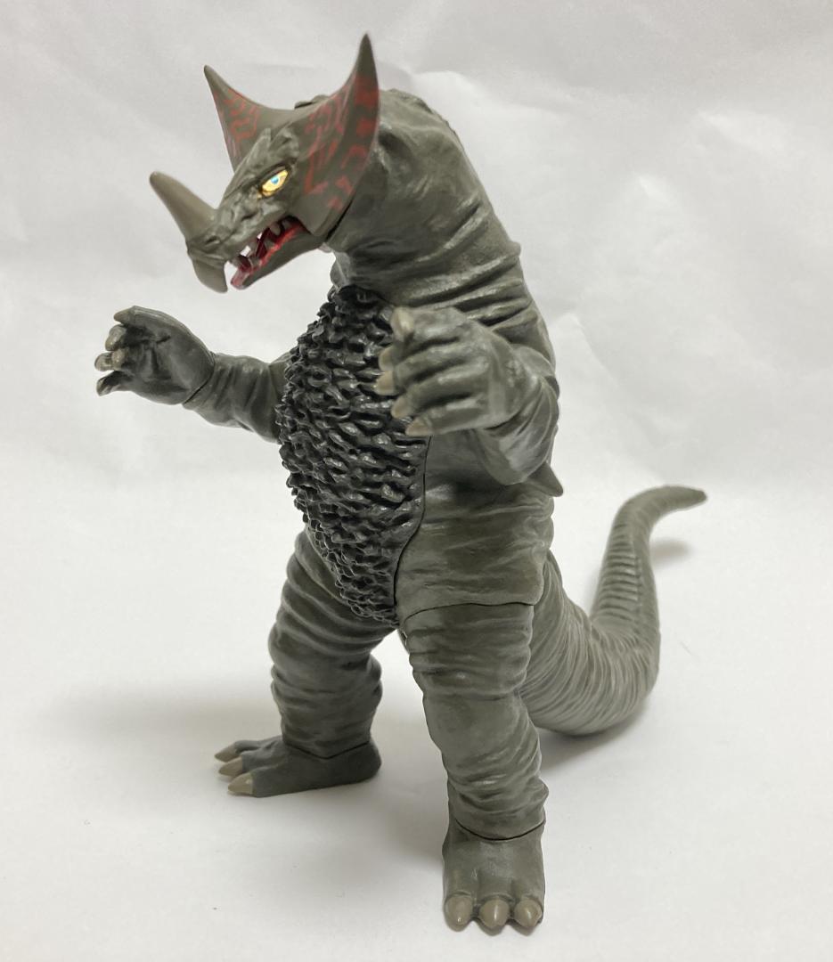 【輸送箱付】アルティメットルミナス ゴモラ ウルトラマン プレバン バンダイ