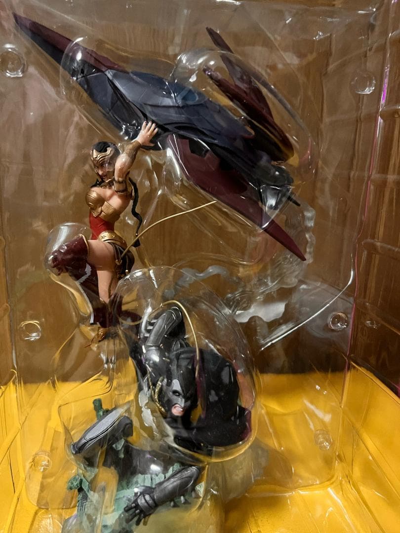 インジャスティス　神々の激突　コレクターズエディション　フィギュアのみ