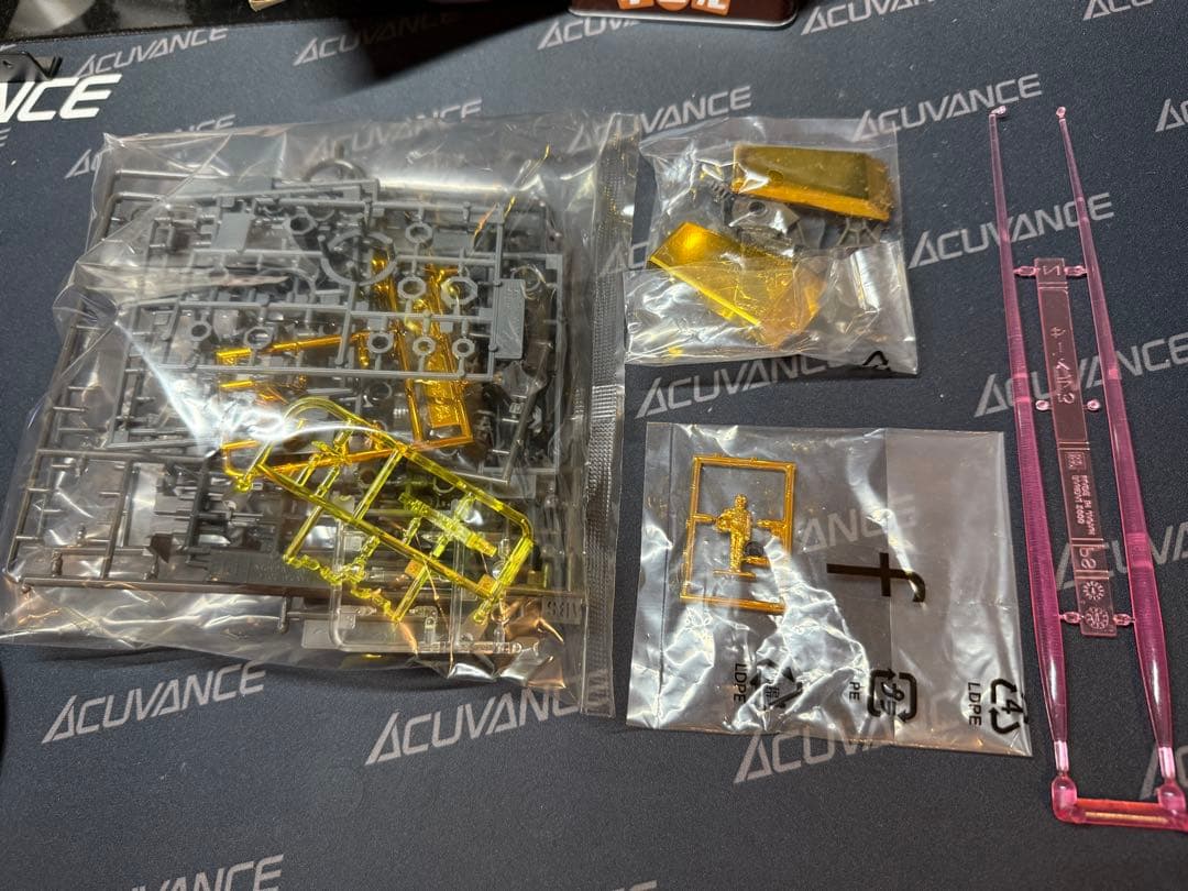 PG ユニコーン ガンダム03フェネクス ナラティブver 完成品　LED搭載