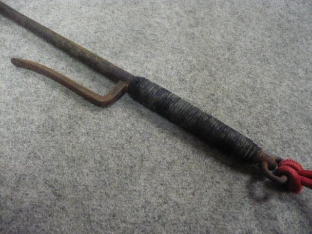 鉄製昔の十手 [B31565]