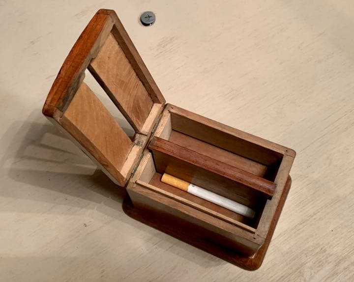 ★Vintage sigarette holder / 煙草入れ