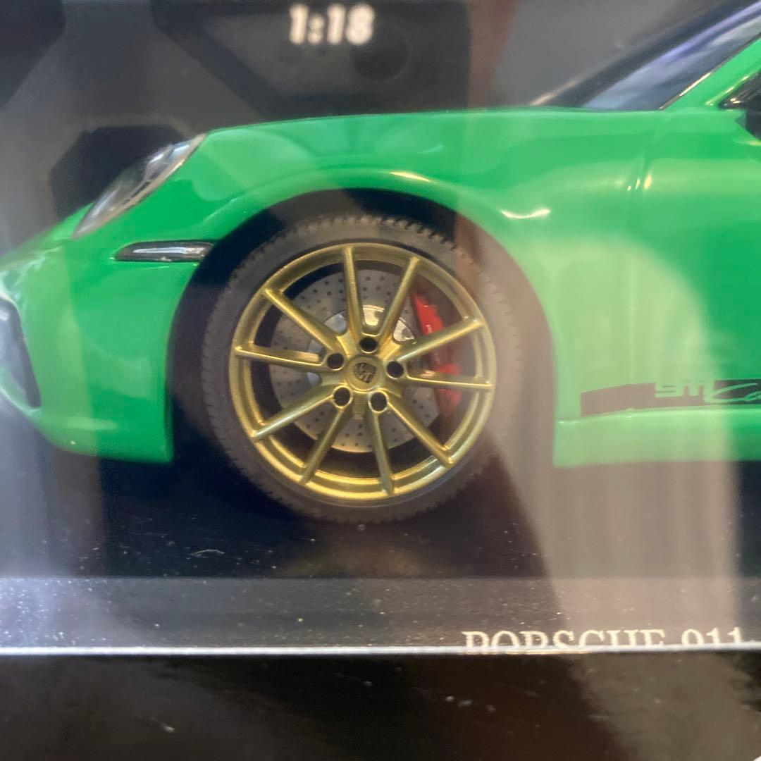 新品　ミニチャンプス◼️1/18 ポルシェ 911 カレラ 4S 限定304台