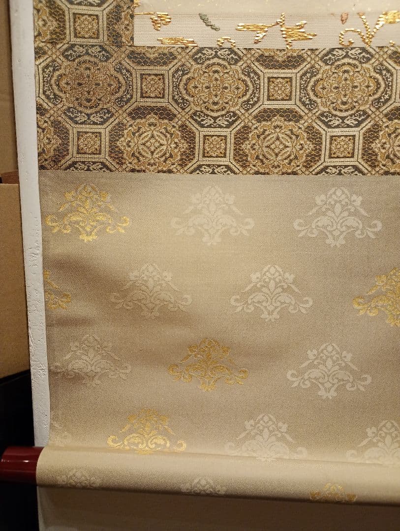 【茶道具】大徳寺　小林太玄和尚筆　朱紙色紙軸装「寿」正月掛け 軸Ｃ104