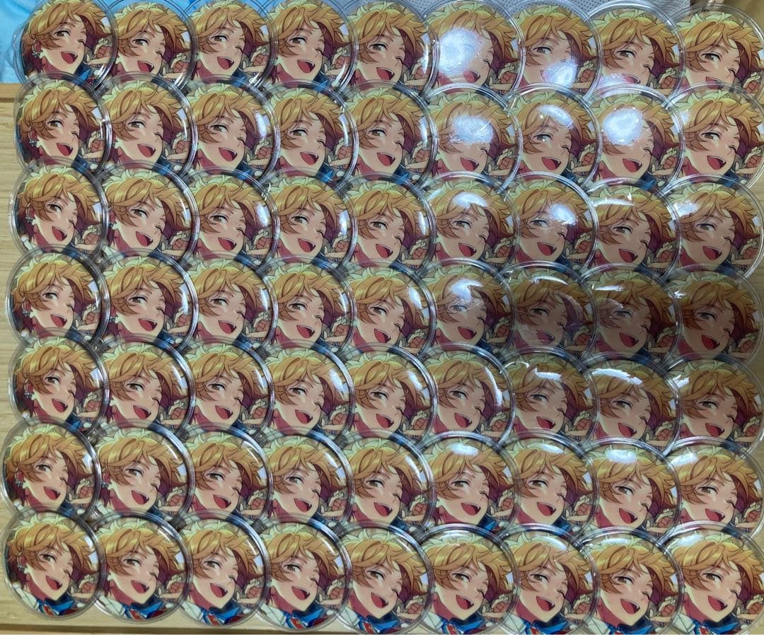 真白友也 缶バッジ