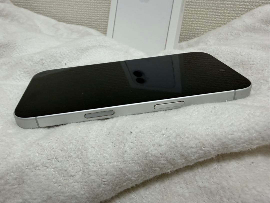 S*︎様 【美品】値下げ中！iPhone16 128GB ホワイト