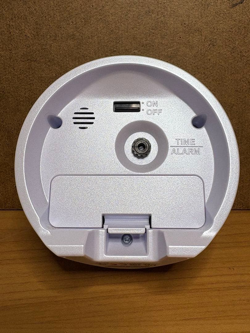 希少 SEIKO Supreme 置時計 アラーム機能付き