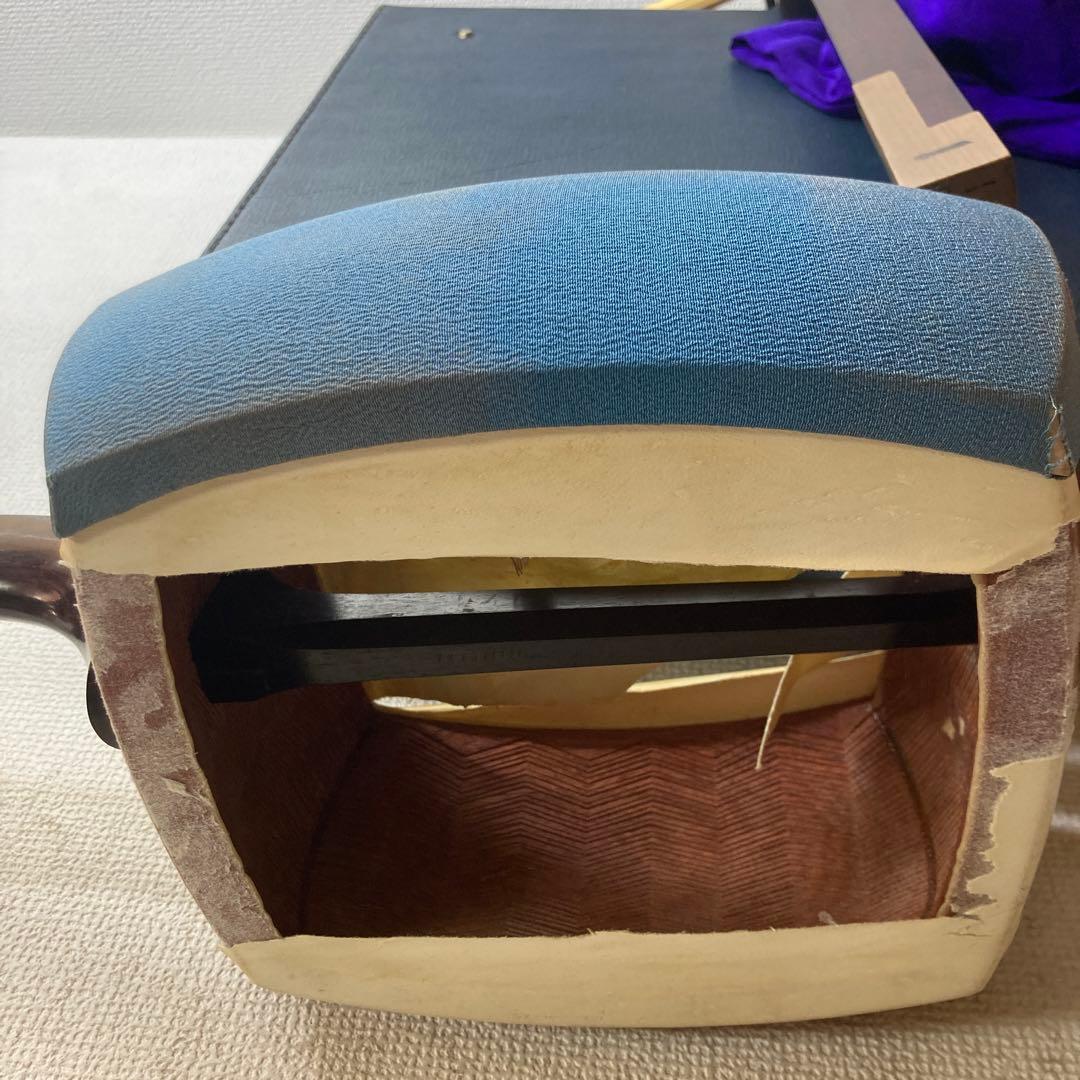 三味線 茶色 青 付属品あり　皮破れてます