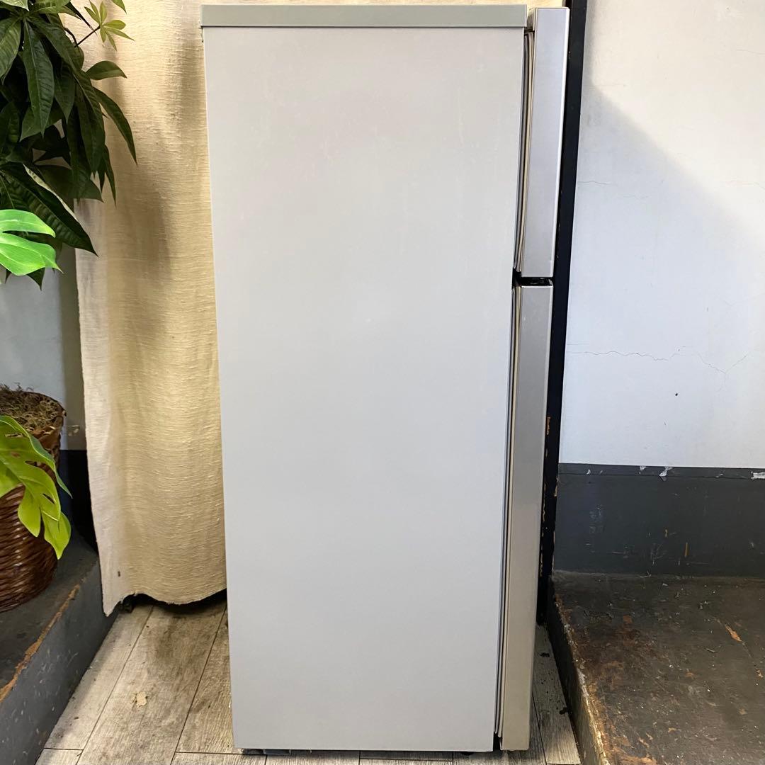 ワンルームにもおすすめなスリムタイプ♪2ドア冷凍冷蔵庫120L