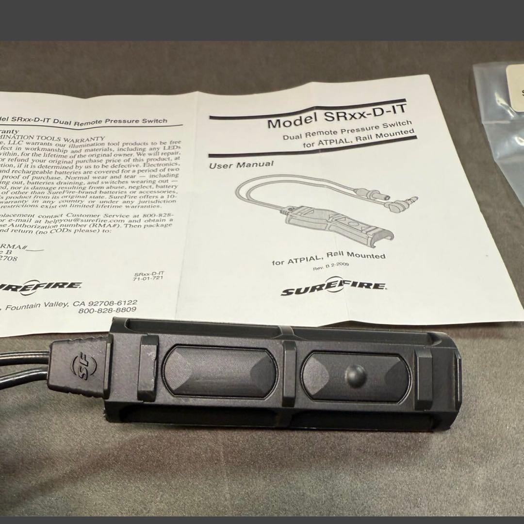 実物 シュアファイア SR07-D-IT デュアルスイッチ