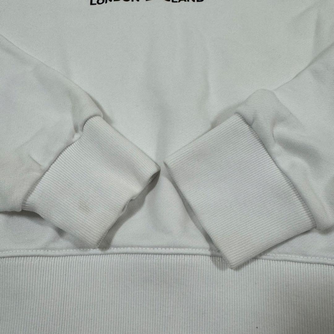 バーバリー　トーマスベア　スウェット　トレーナー　ロゴ付き ホワイト　140