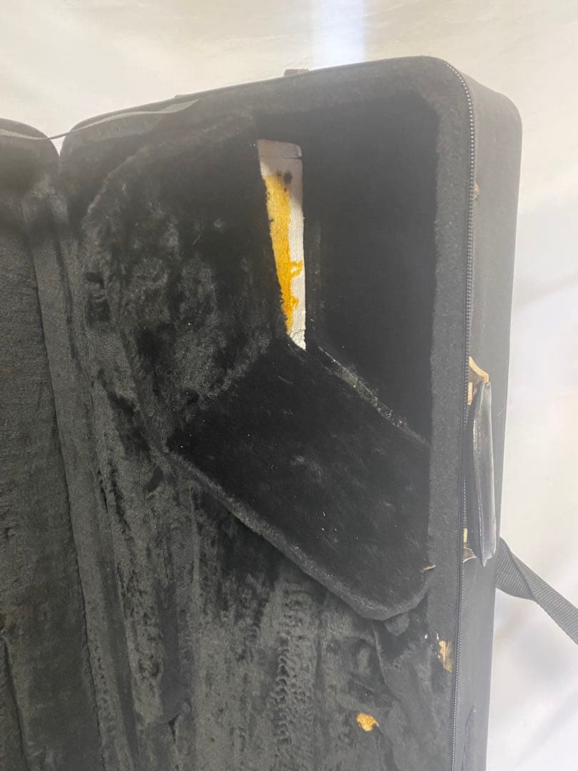 2336❣️ J.MICHEAL バリトンサックスケース　ジャンク品