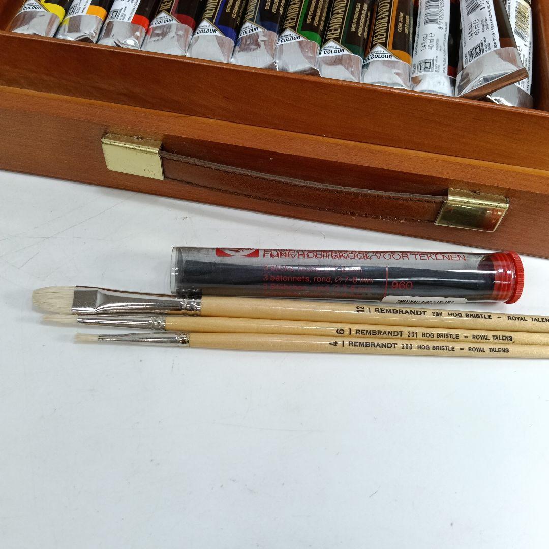 Rembrandt 絵具セット 木製ケース付き　セット上109