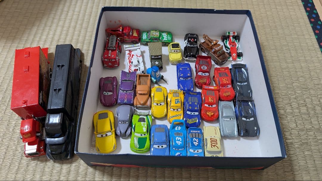 Cars Tomica まとめ売り