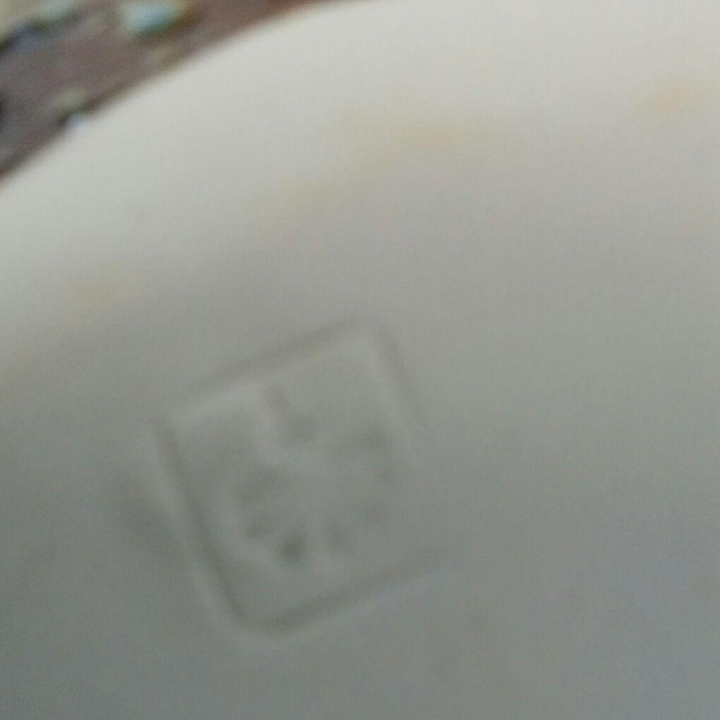 有田焼の花瓶と飾り皿