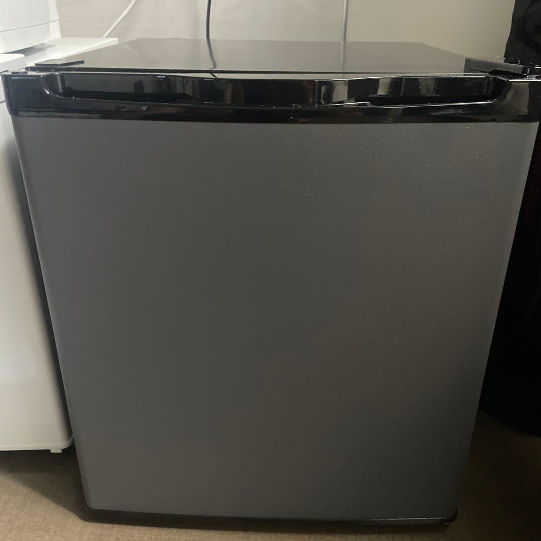 MAXZEN 冷凍庫 家庭用 小型 33L 右開き