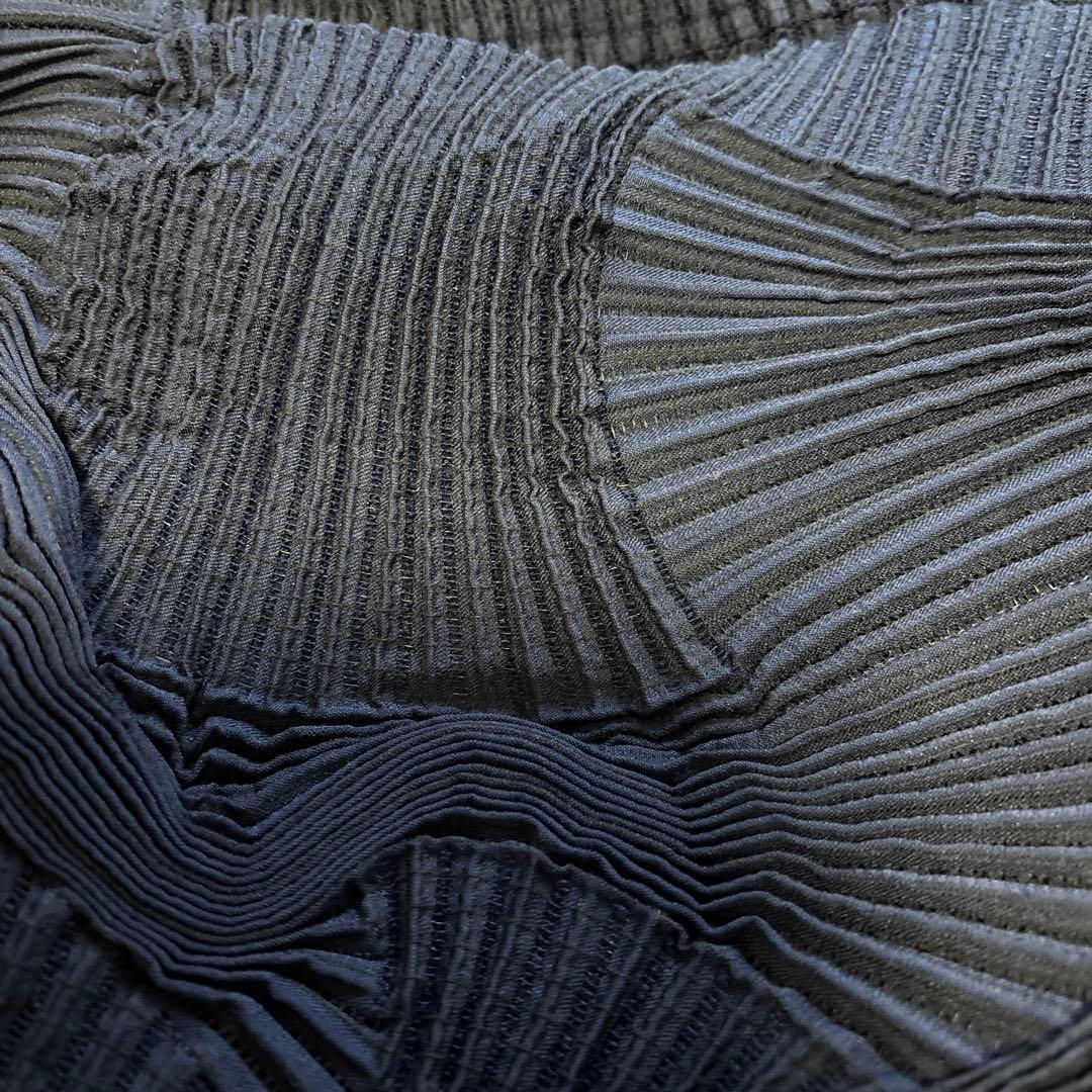 A.POCABLE イッセイミヤケ