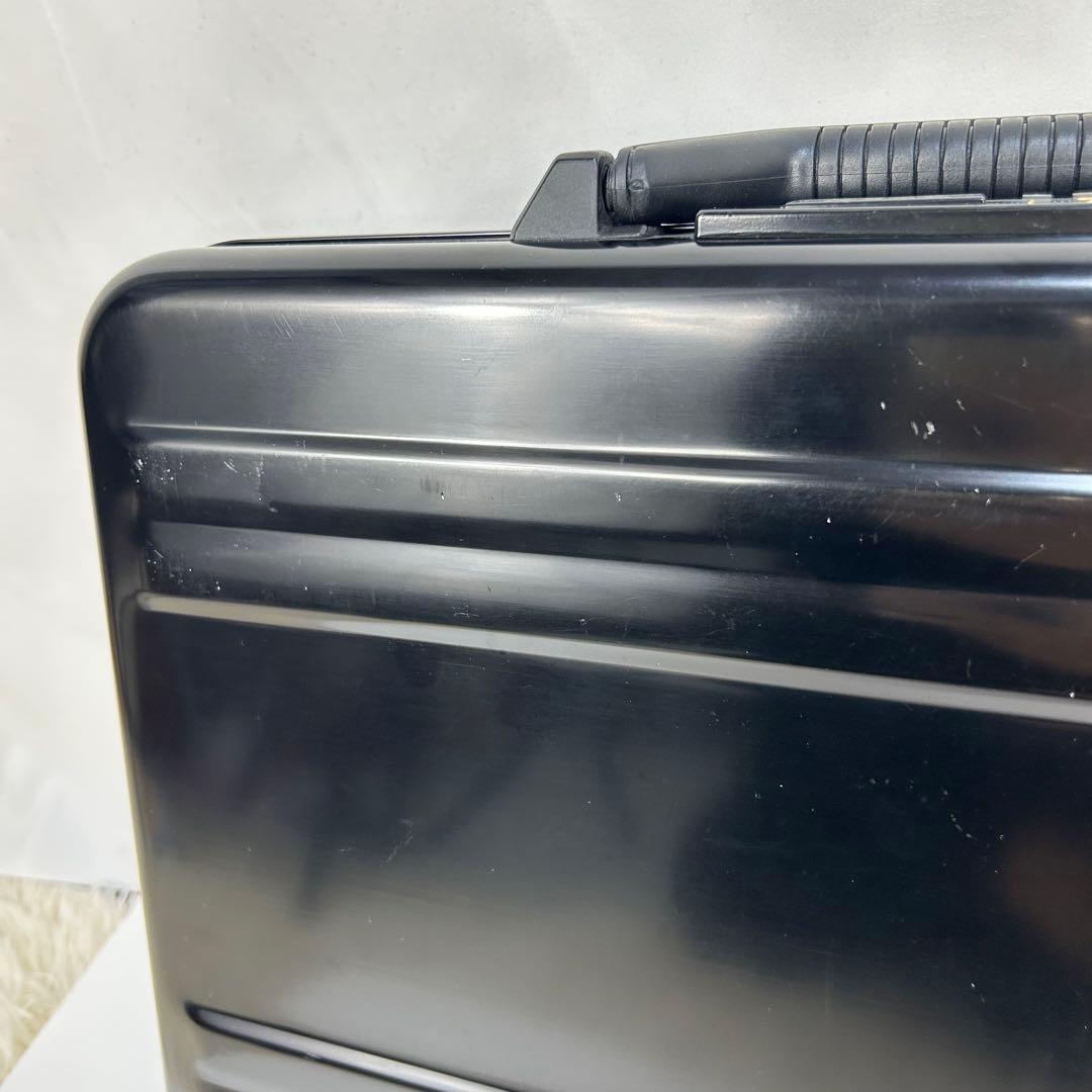 ギャランティー付き ゼロハリバートン アタッシュケース 軽量 ブラック