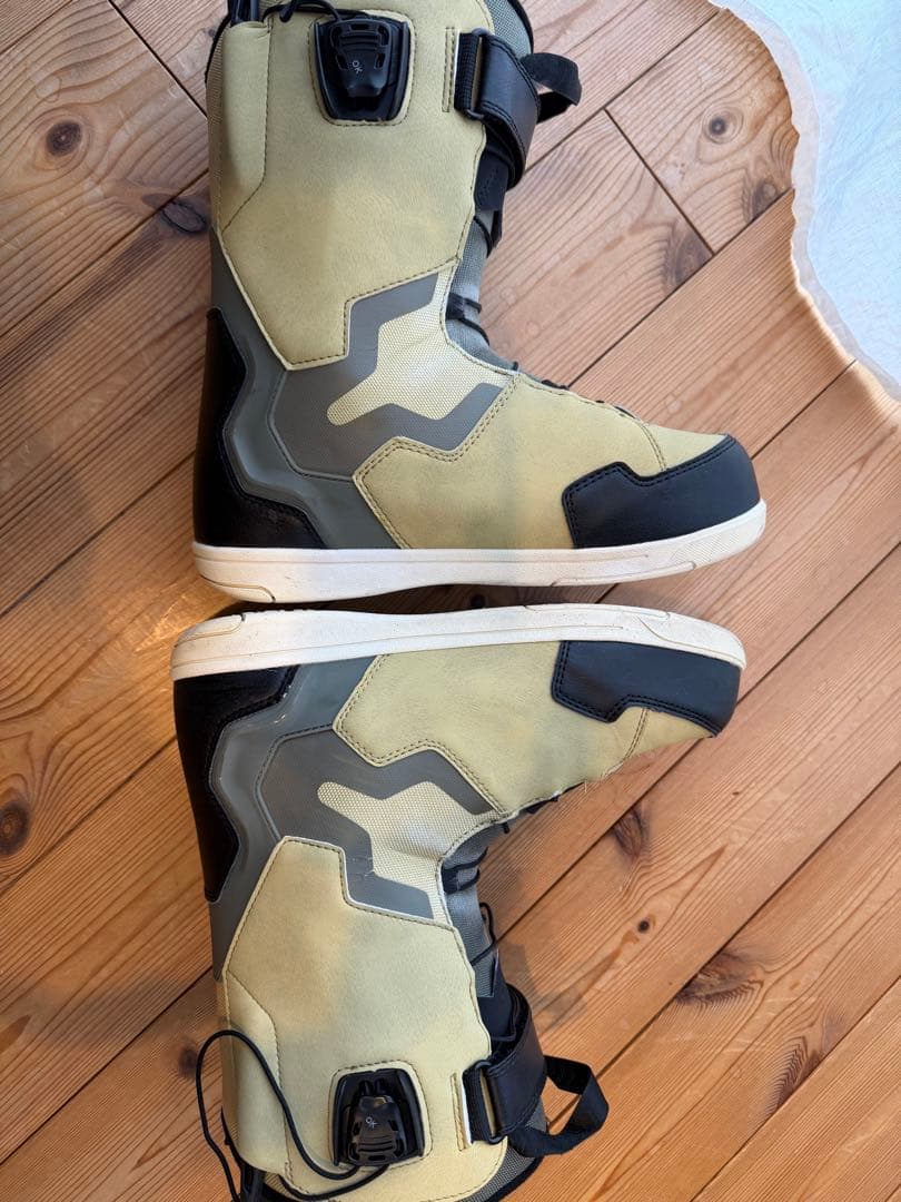 DEELUXE ID スノーボードブーツ 27.5 cmインナーハーネス欠品