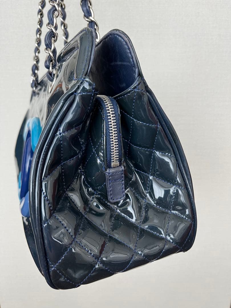 シャネルCC ココマーク　肩掛けリップスティク　 sanzoku