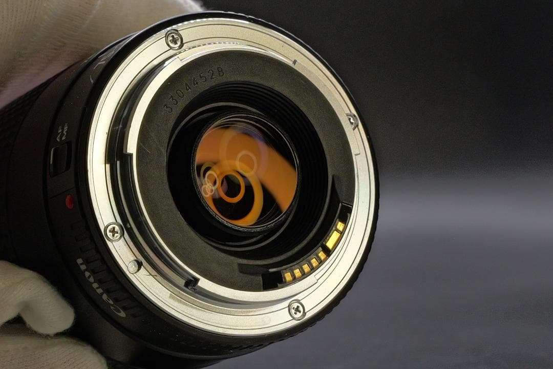 【美品】望遠レンズ Canon EF 75-300mm F4-5.6 Ⅲ　USM