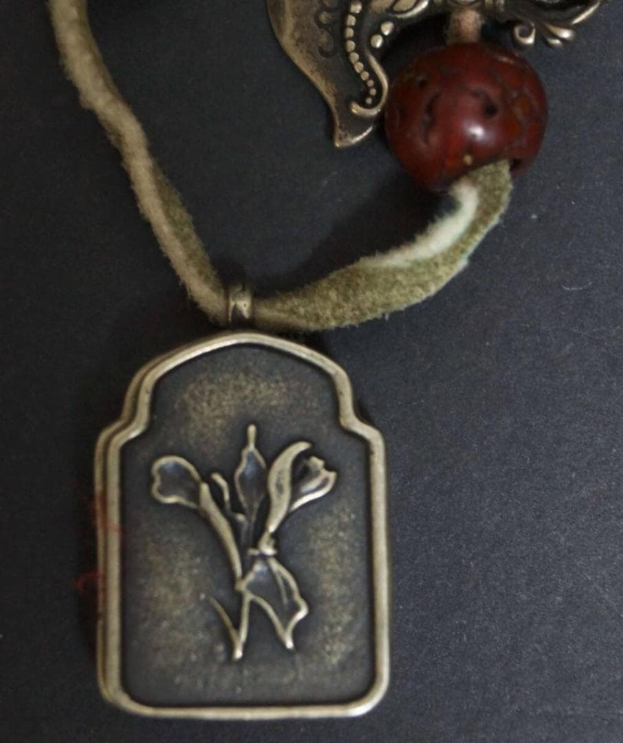 チベット仏教 密教徒の御守り箱銅製 鈴杵 懐中仏 トクチャ/金剛杵/メノウ装飾★