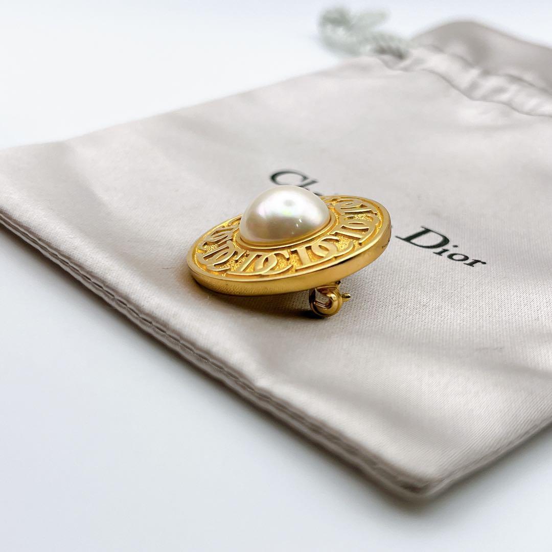2006　極美品✨Dior　ブローチ　CD　ロゴ　希少　刻印