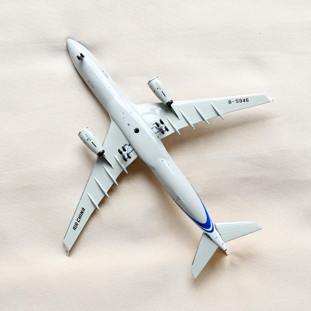 ★たかのすけ様★中国国際航空 A330-300｜NG Models 1/400