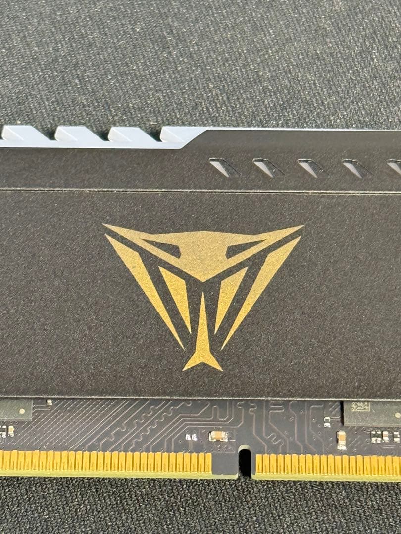 パトリオットメモリ RGB DDR4 3200MHz 8GB×2