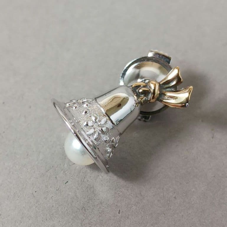 【良品】TASAKI タサキ ピンブローチ タイピン ベル K18 シルバー