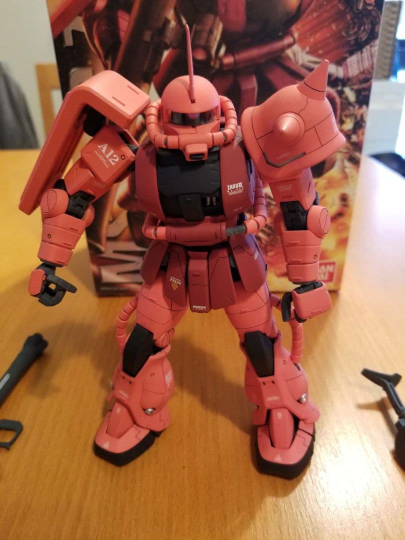 とし）MG シャア専用ザクⅡ　組立完成品