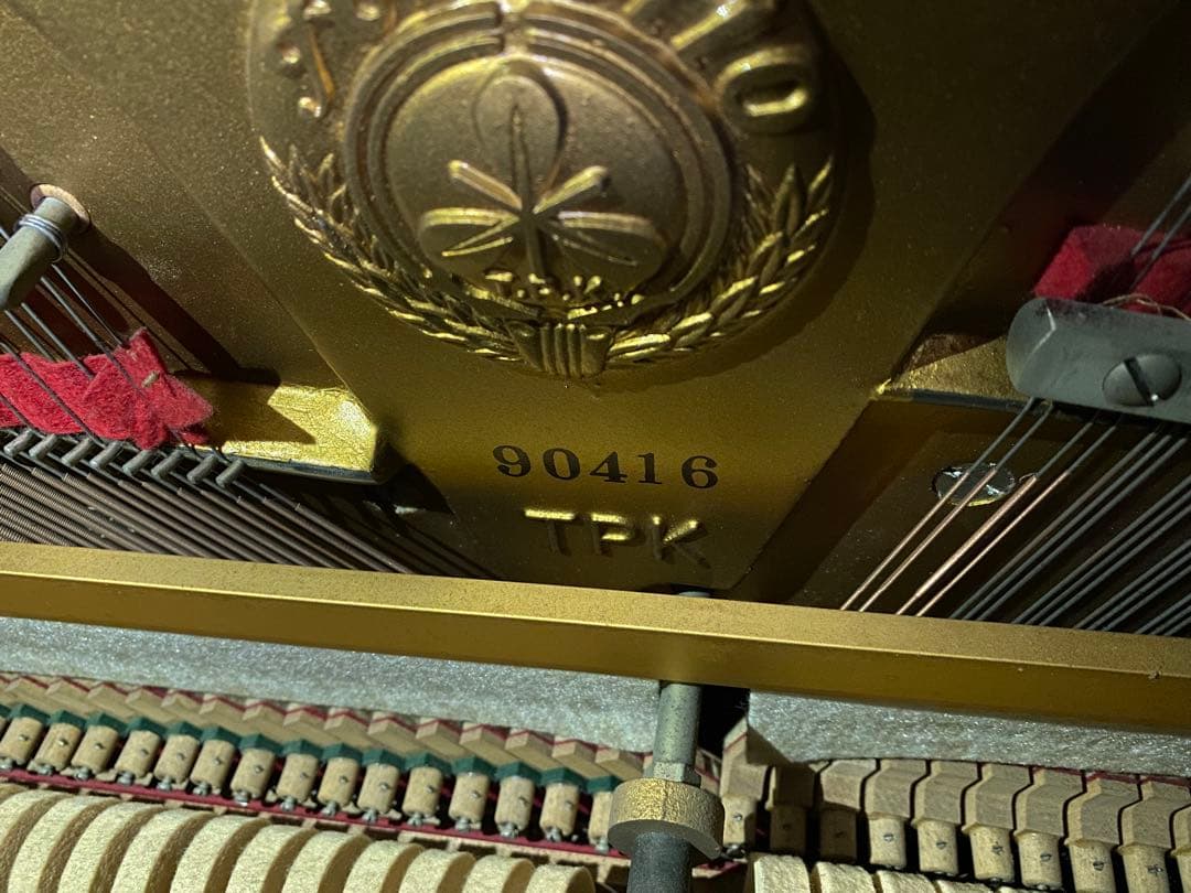 APOLLO アップライトピアノ A.6 イス 付き