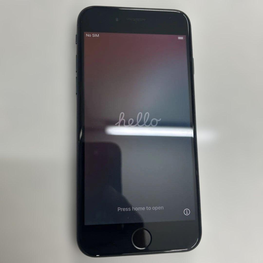 iPhone SE 第三世代　バッテリー100%