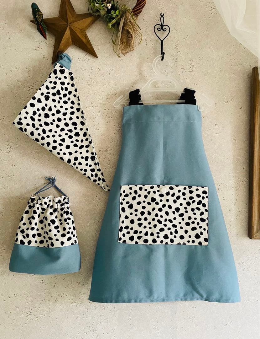 キッズエプロン　かぶるだけ　三角巾（追加）