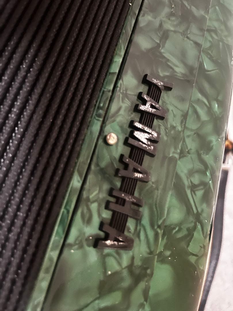 YAMAHA アコーディオン A-32B 【ケース付き】