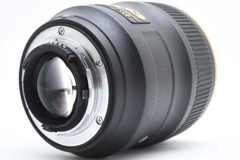 Nikon AF-S NIKKOR 35mm f/1.4G N（整備品）