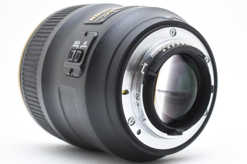 Nikon AF-S NIKKOR 35mm f/1.4G N（整備品）