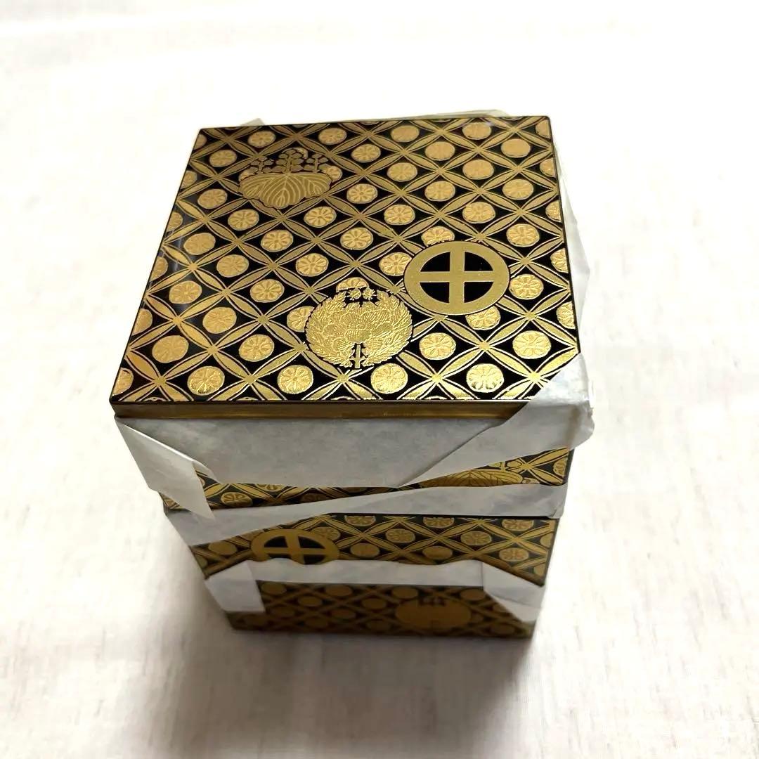 値下げしました！限定工芸品　丸十桐牡丹紋七宝繋蒔絵柄三段重