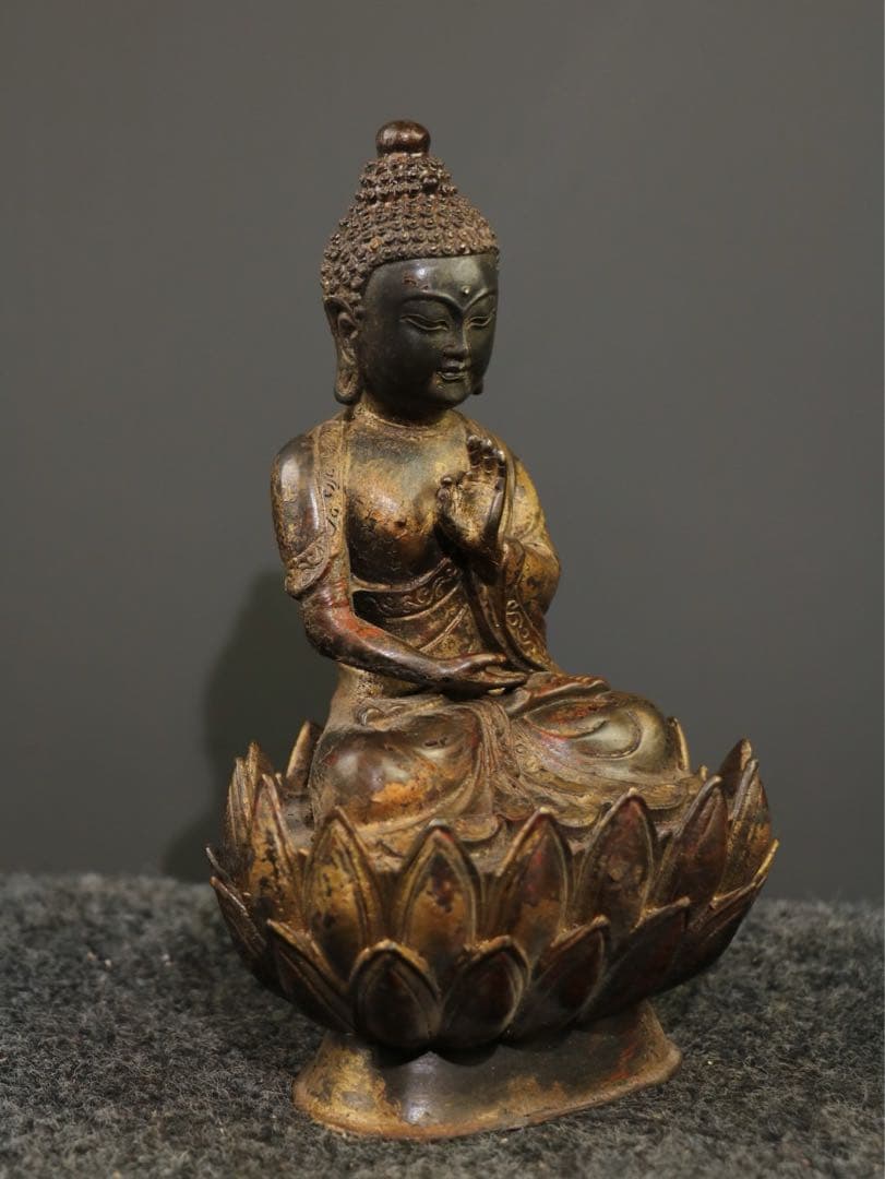 珍蔵　純銅泥金朱砂　仏像【釈迦牟尼仏】　インテリア　骨董品　アンティーク　置物