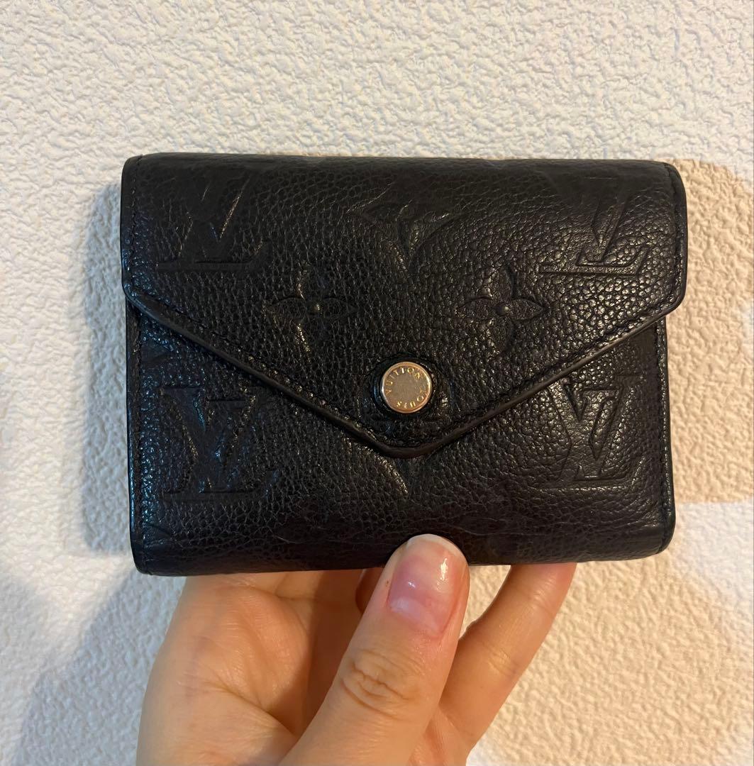 LOUIS VUITTON ポルトフォイユ　ヴィクトリーヌ　黒
