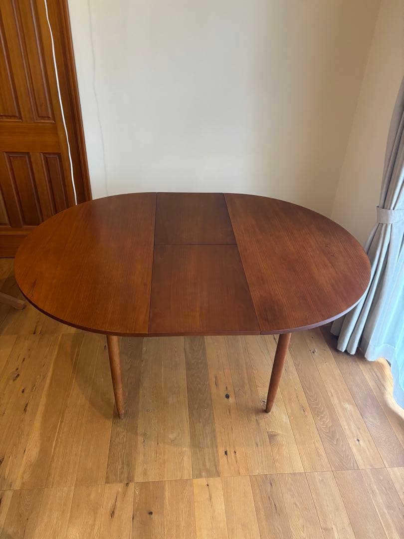 人気の ビンテージ ラウンドテーブル 伸張 拡張φ117cm チーク材
