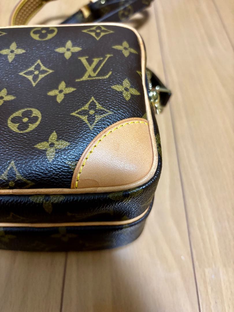 Louis Vuitton ルイヴィトン アマゾンショルダーバッグ