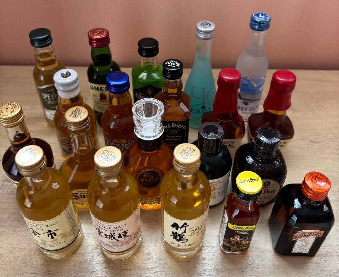 ウイスキー などのミニボトルセット 20本