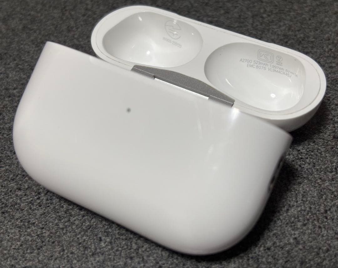 AirPods Pro 2 本体 充電ケース付き　Lightning