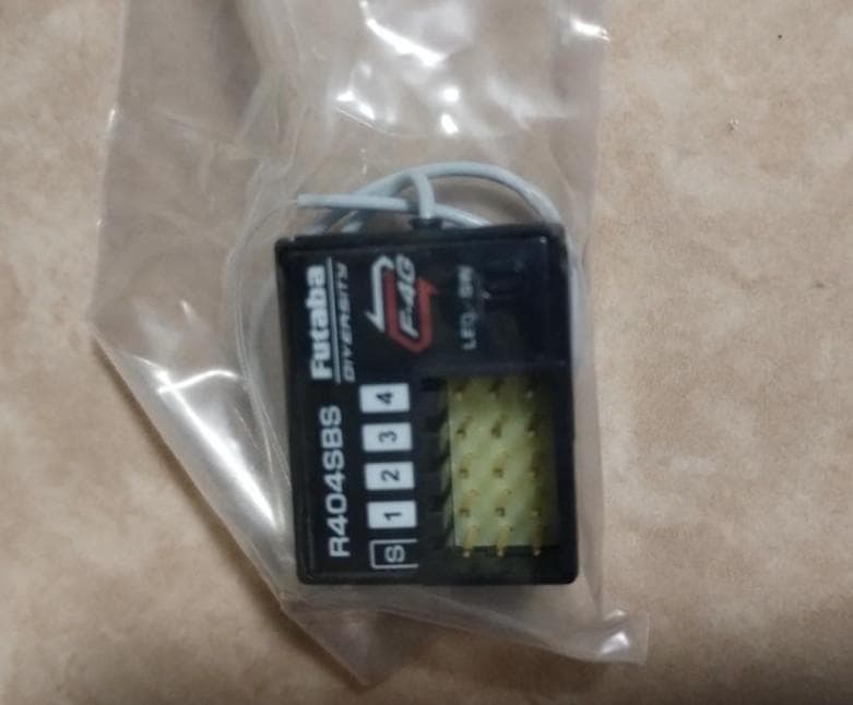 か*ほ様 Futaba フタバ R404SBS 受信機 未使用品