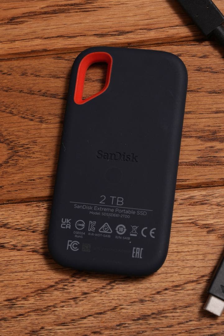 SanDisk Extreme Portable SSD 2TB 外付け