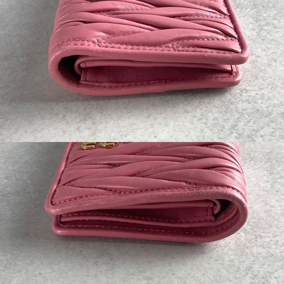 【付属品完備 現行】ミュウミュウ 二つ折り財布 ピンク RFID レザー