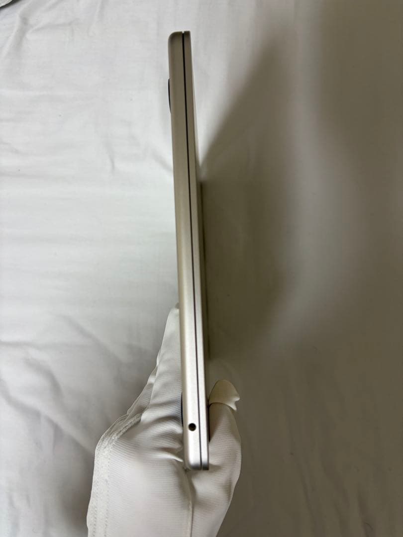 MacBookAir M2 13.6インチ 8GB/256GB スターライト